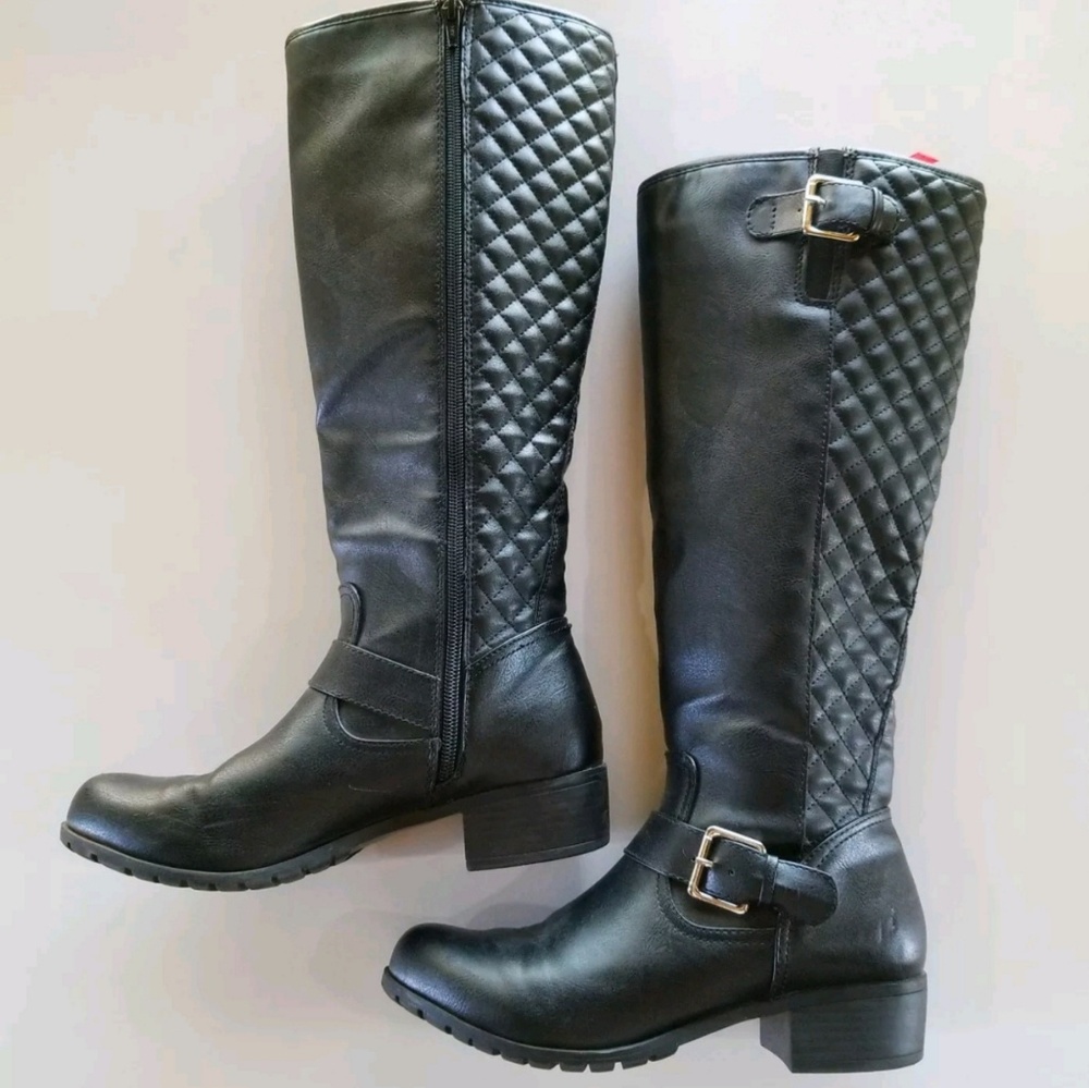 Xhileration black Leather quilted knee high boots